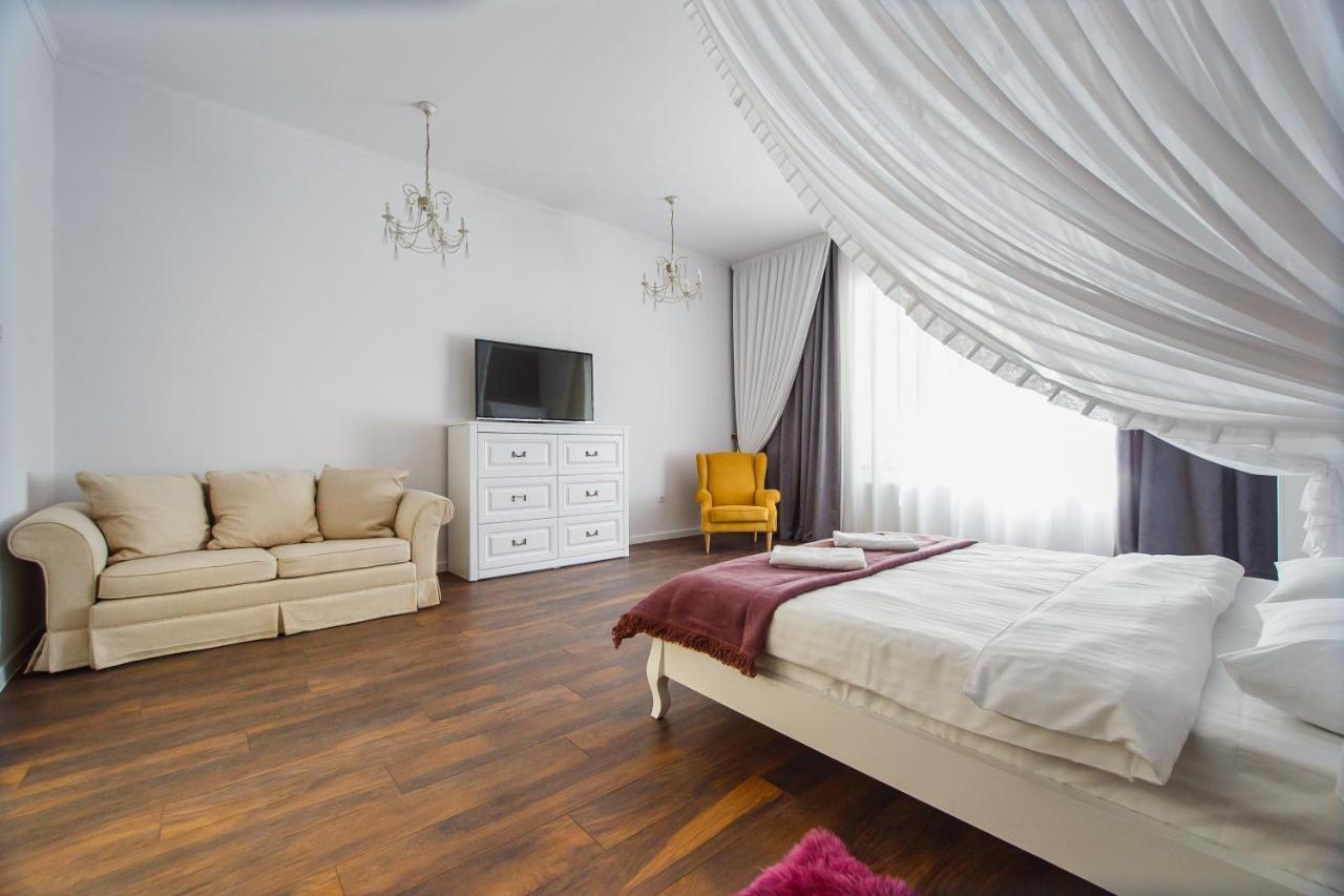 Cosy Bohemian Home Near Piata Unirii Oradea Exterior photo