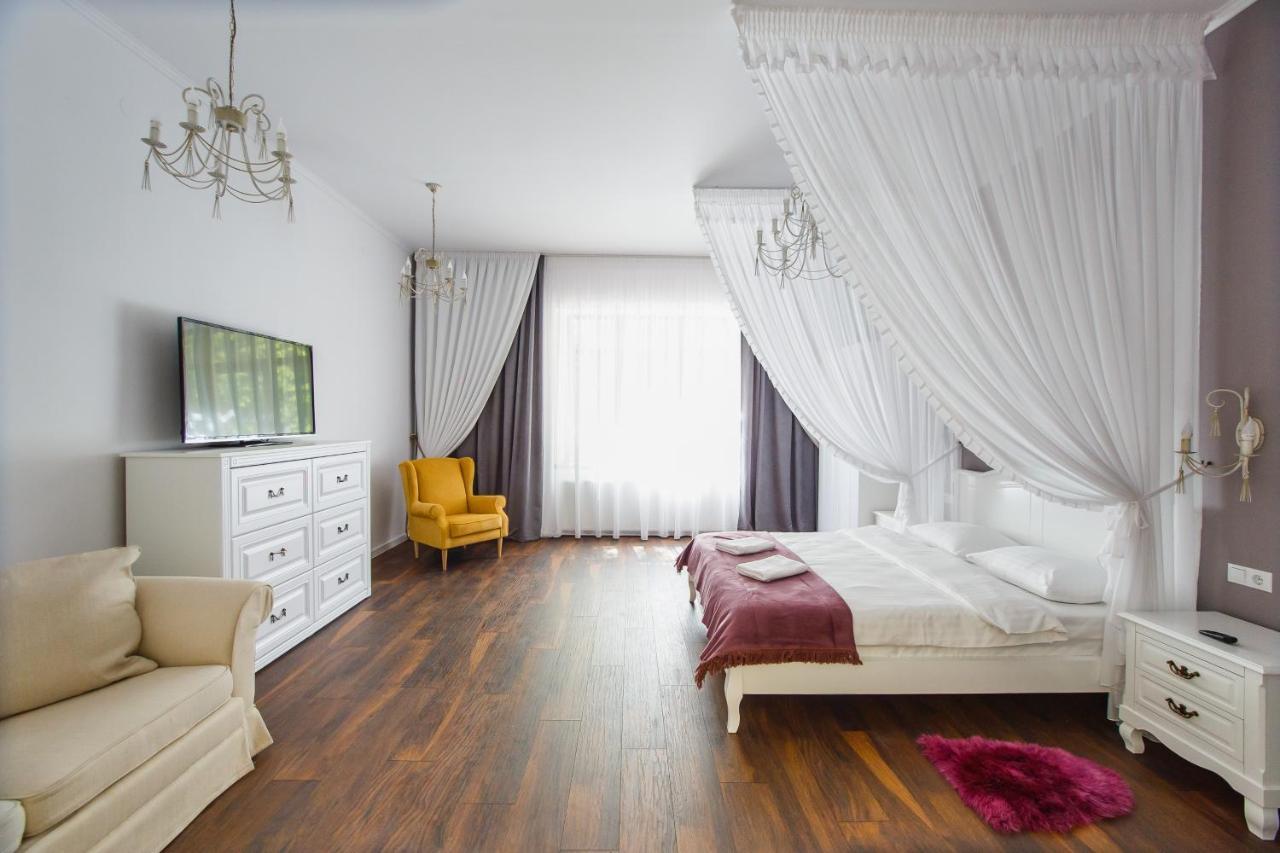 Cosy Bohemian Home Near Piata Unirii Oradea Exterior photo